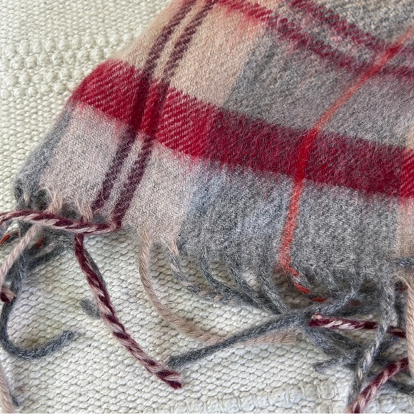 Vintage Suntrai 100% Wool Plaid Scarf - Picture 2 of 8